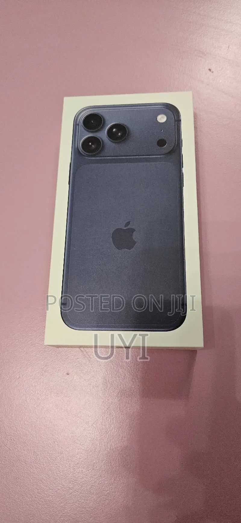 New Apple iPhone 17 Pro Max 256 GB Blue