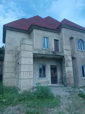 5bdrm Duplex in Police Estate, Gwarinpa for sale