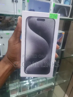 New Apple iPhone 15 Pro Max 256 GB Silver