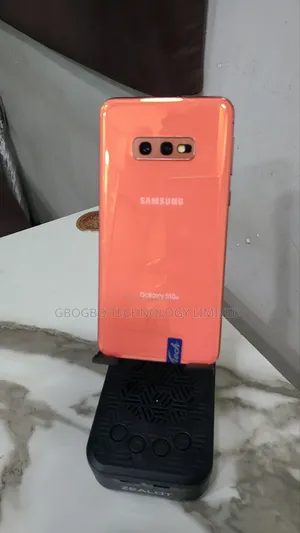 Samsung Galaxy S10e 128 GB Orange