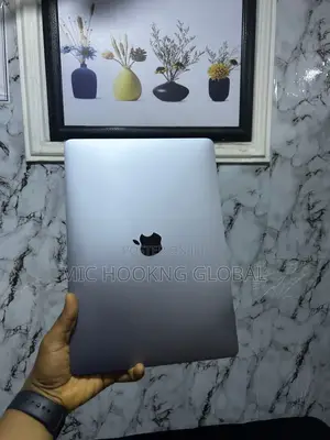 Laptop Apple MacBook Pro 2019 8GB Intel Core i5 SSD 256GB
