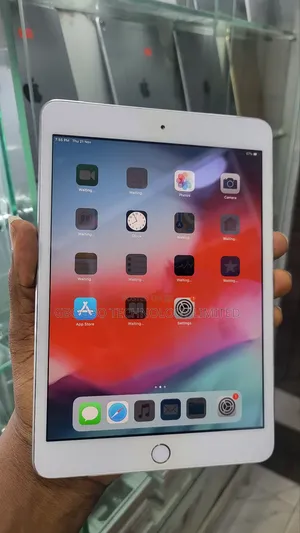Apple iPad mini 3 64 GB Silver