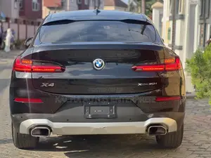BMW X4 xDrive30i 2024 Black