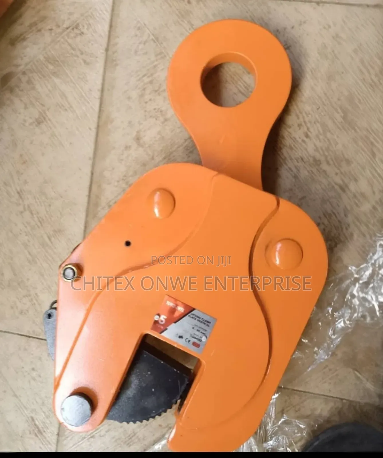 Vertical Plate Lifting Clamp ( All Sizes Available)