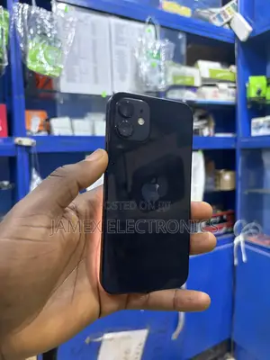 Apple iPhone 12 64 GB Black