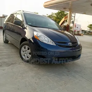 Toyota Sienna LE FWD 2006 Blue