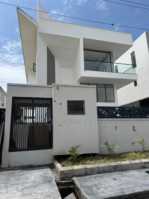 Furnished 4bdrm Duplex in Lekki for sale