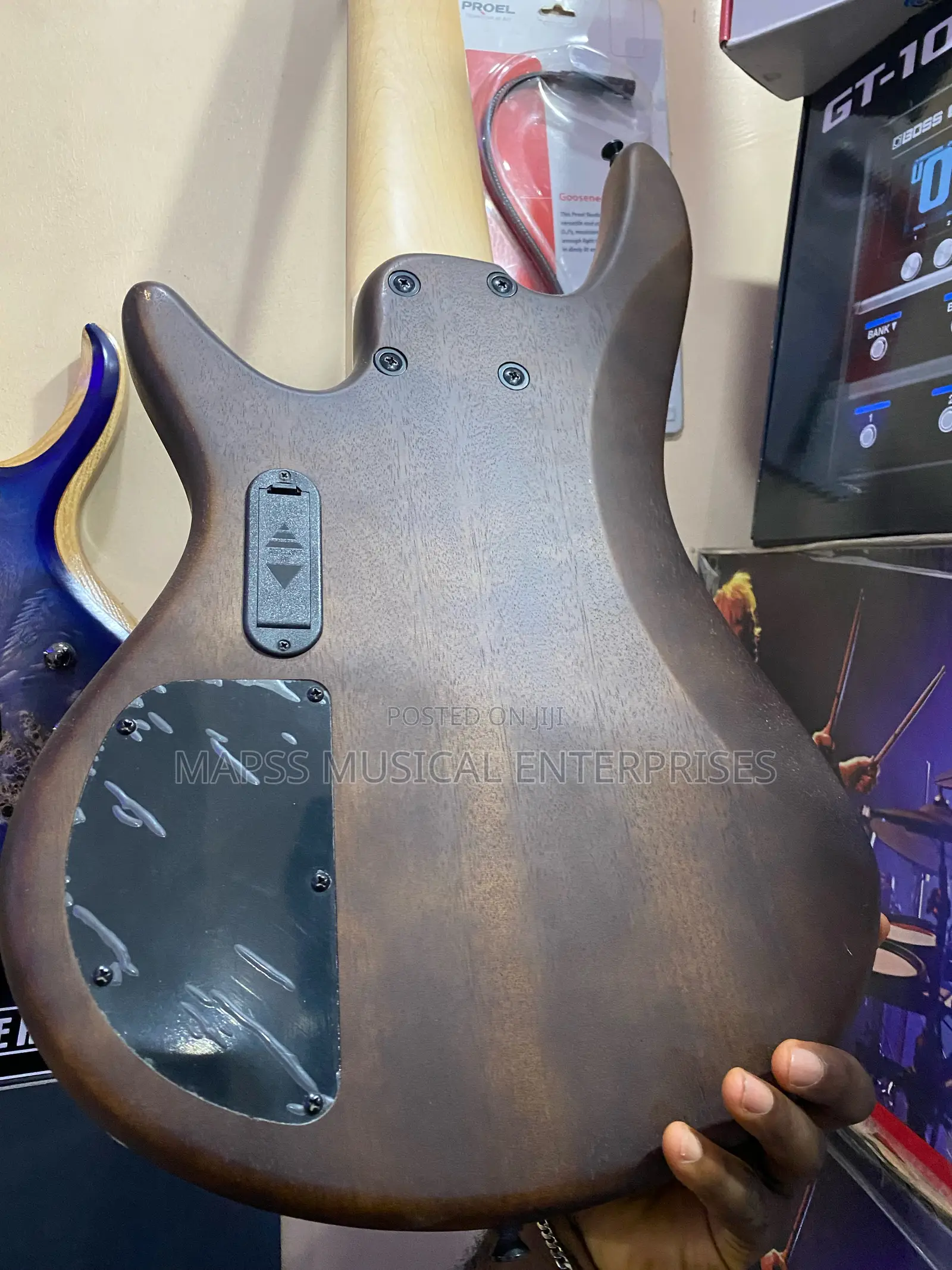 Ibanez Gsr206b 6-String Bass Guitar