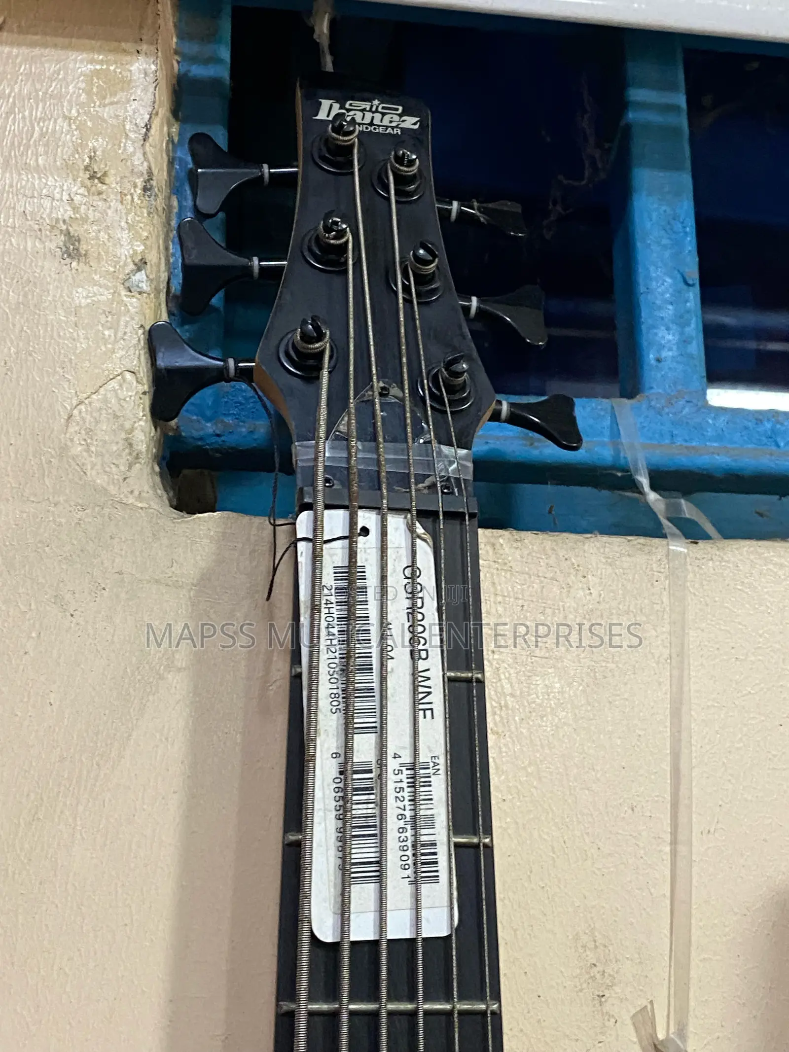 Ibanez Gsr206b 6-String Bass Guitar