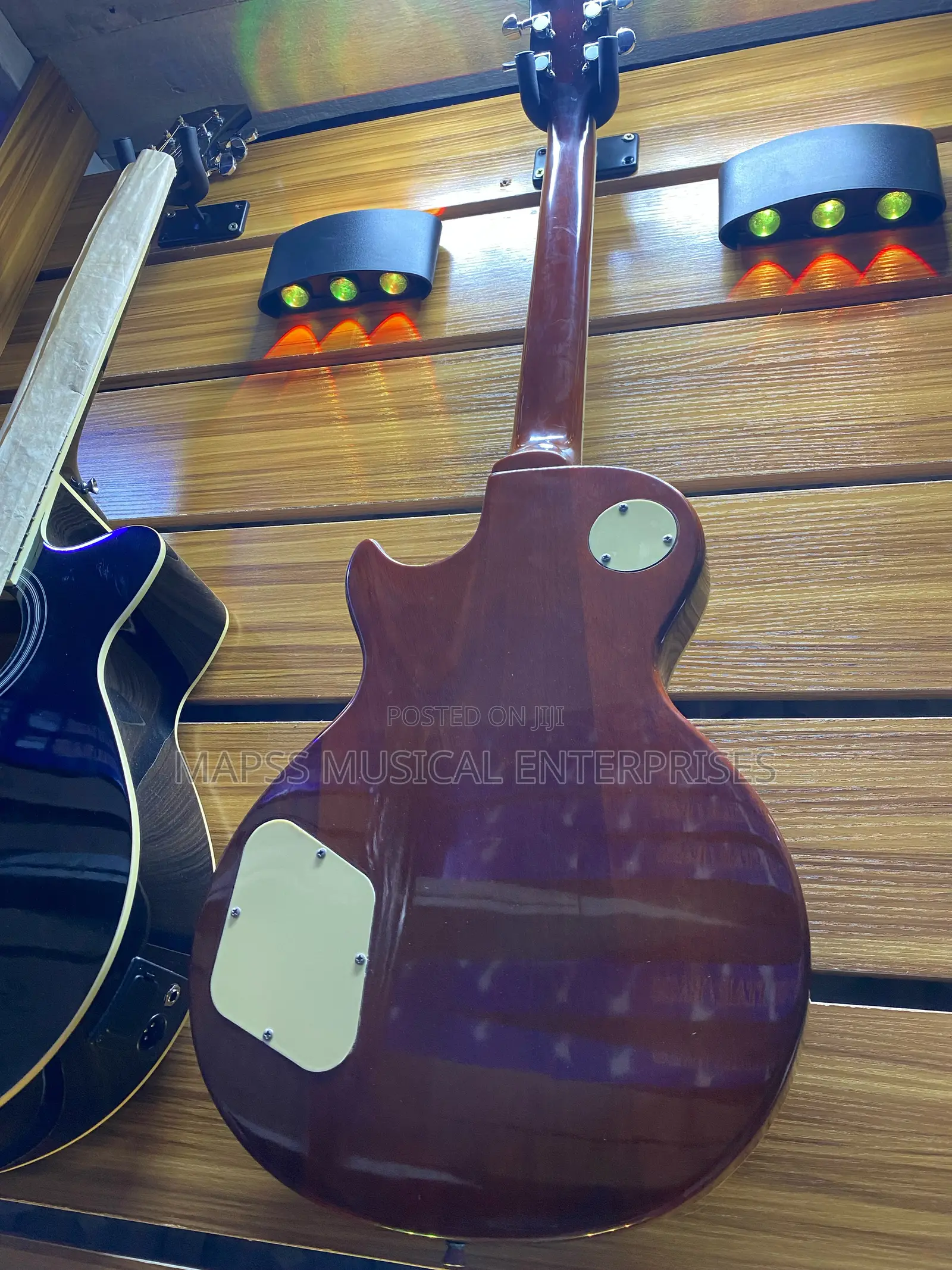 Gibson Les Paul-Style Model