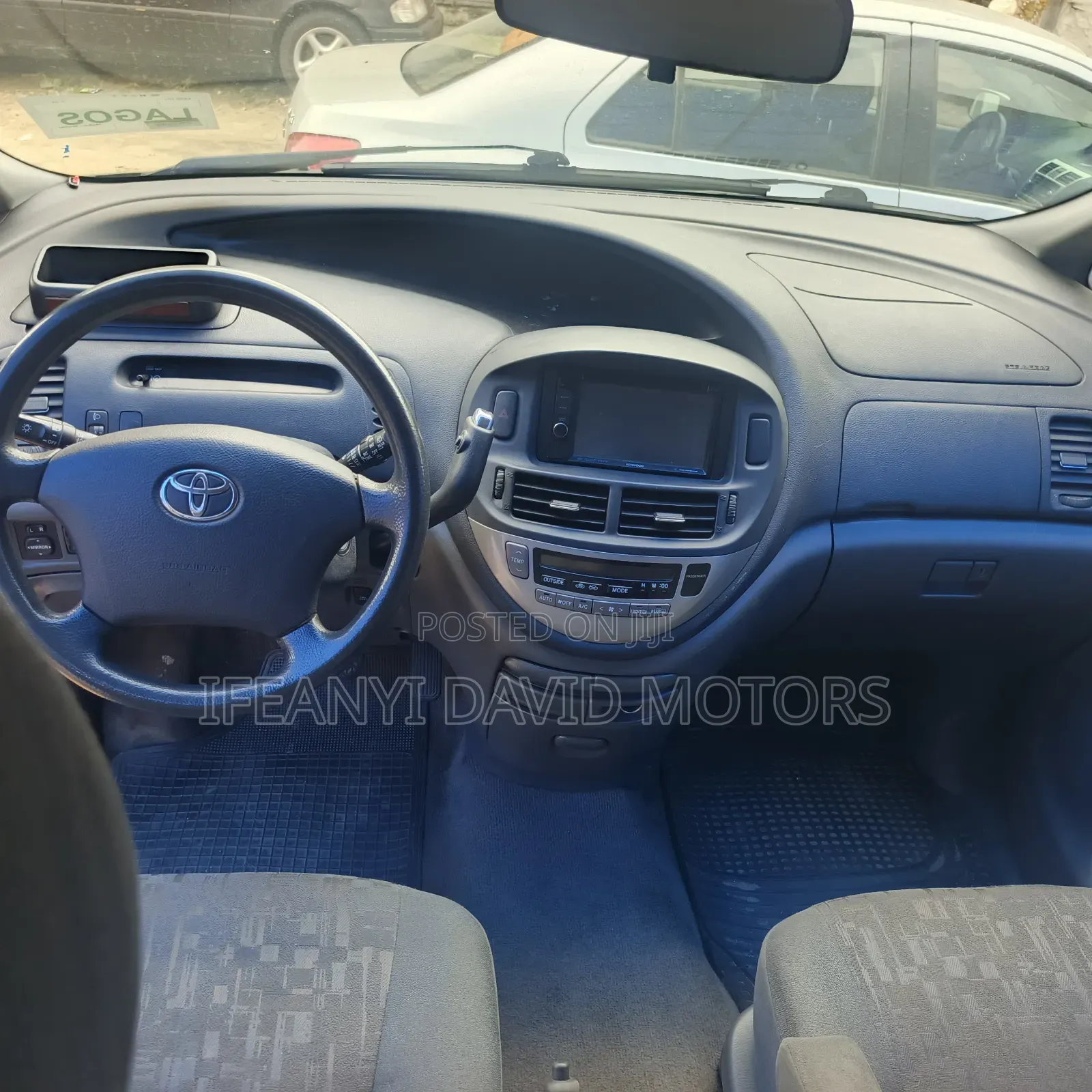 Toyota Previa Automatic 2005 Burgundy