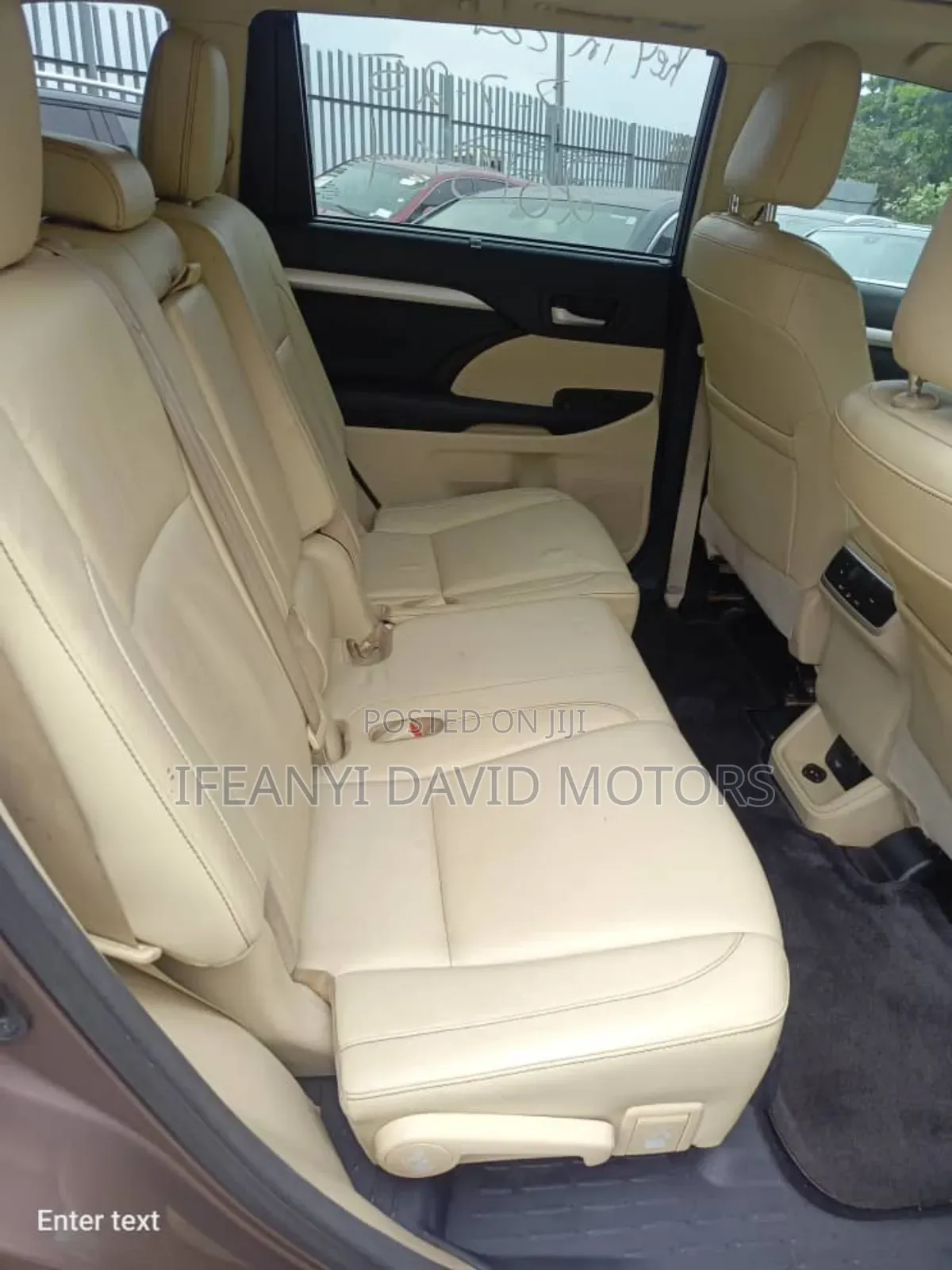 Toyota Highlander XLE 4x2 V6 (3.5L 6cyl 8A) 2017 Brown