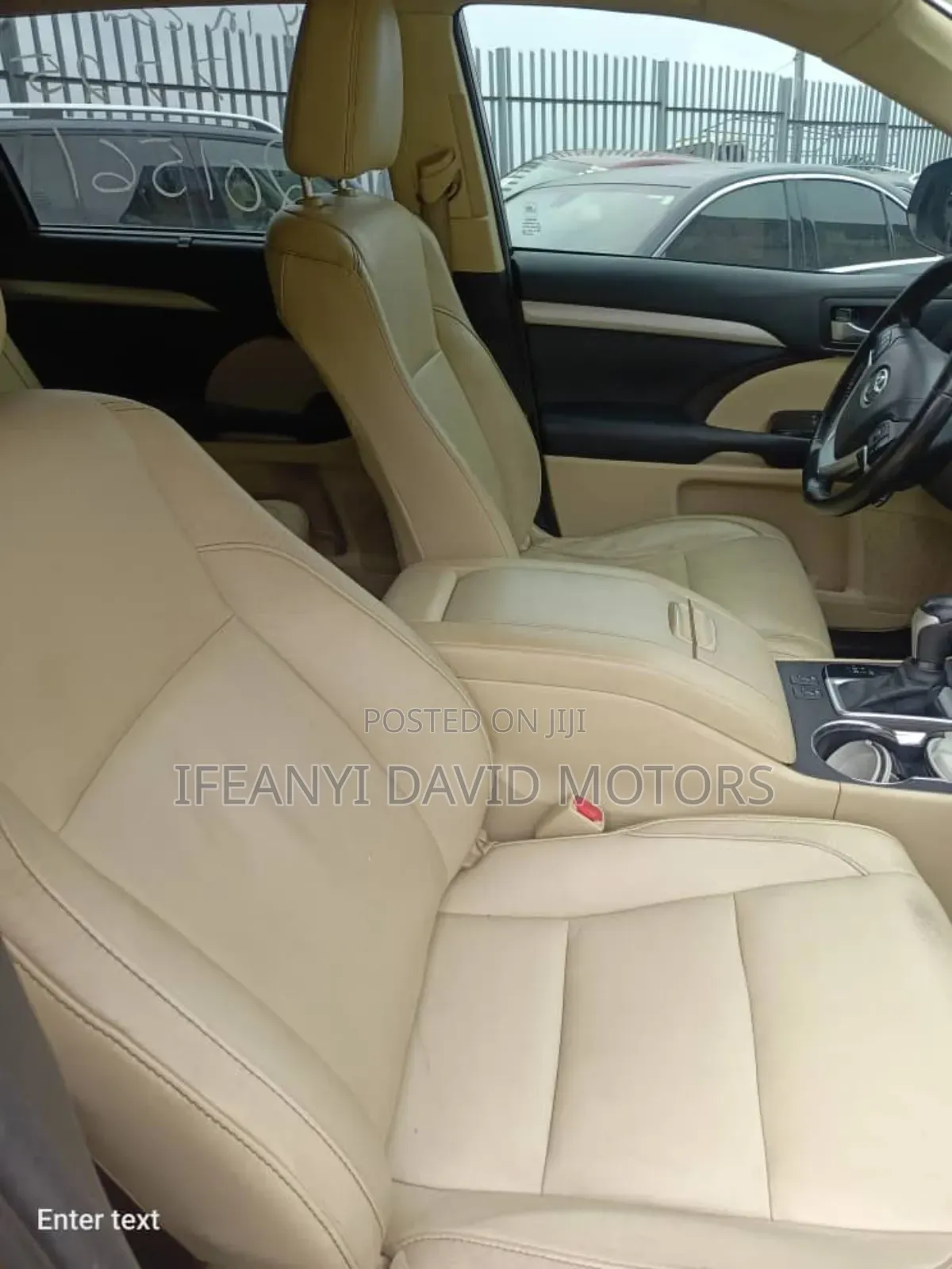 Toyota Highlander XLE 4x2 V6 (3.5L 6cyl 8A) 2017 Brown