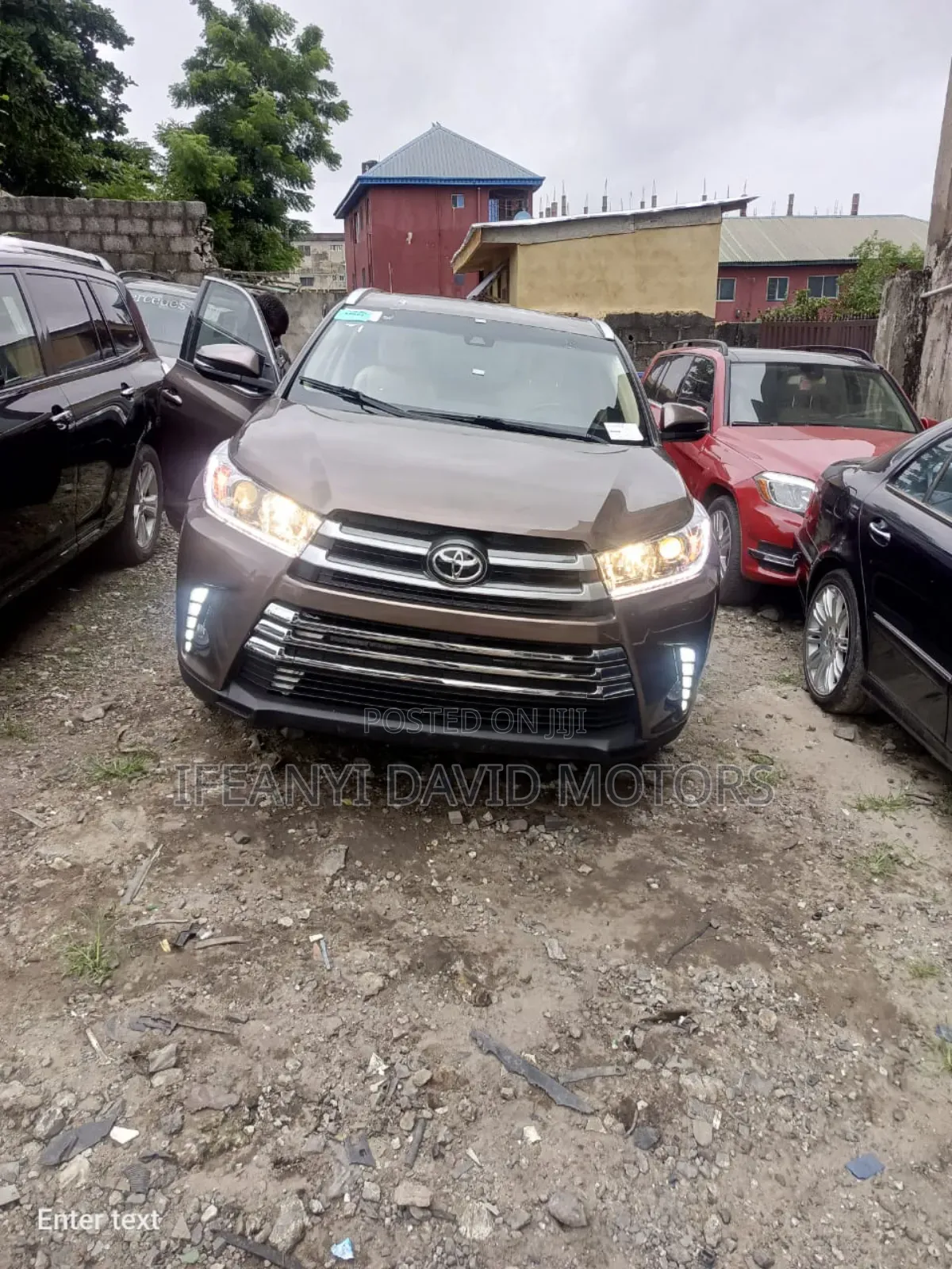 Toyota Highlander XLE 4x2 V6 (3.5L 6cyl 8A) 2017 Brown