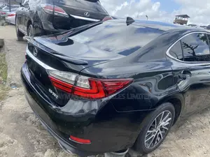 Lexus ES 350 FWD 2017 Black