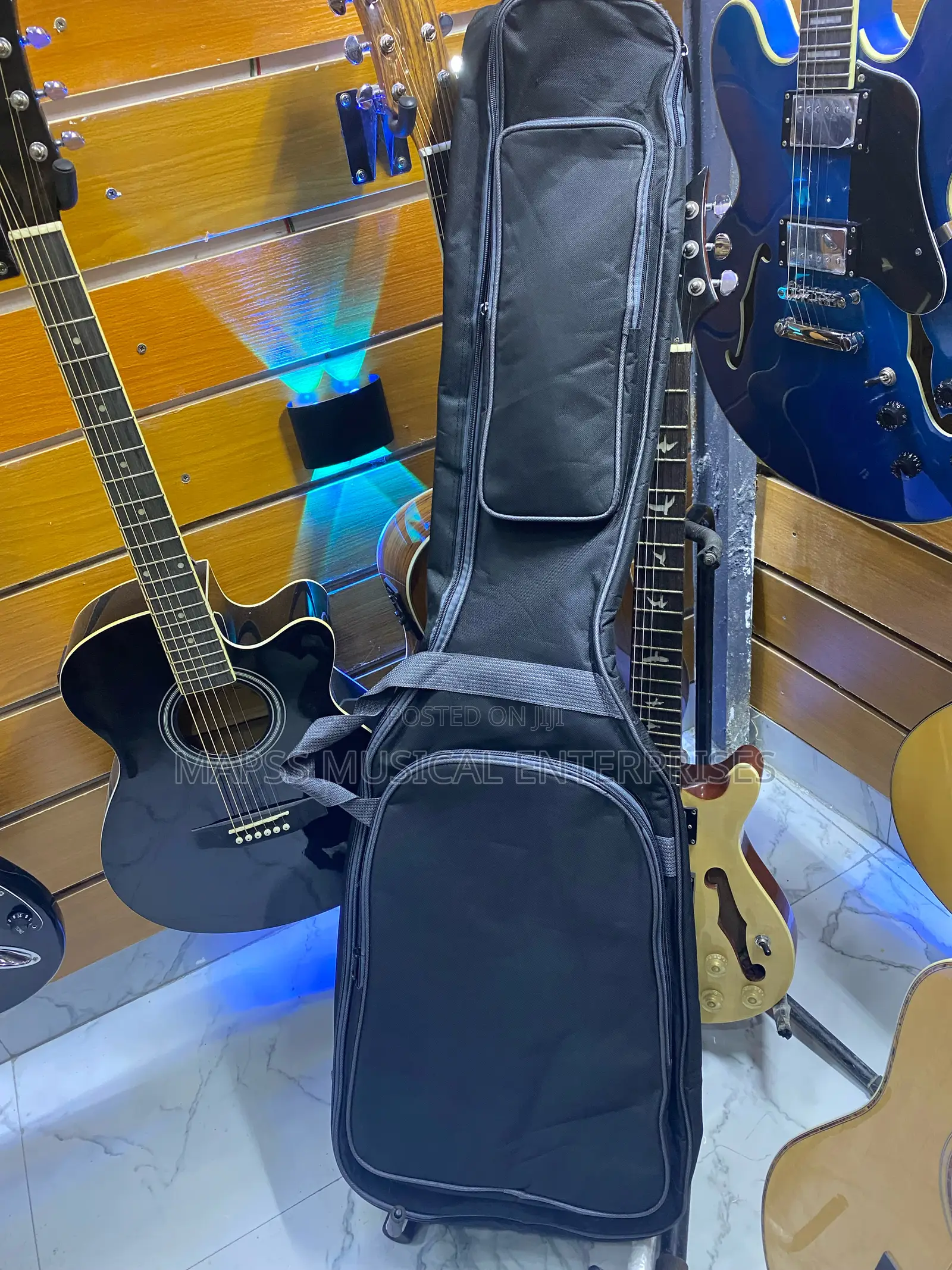 Padded Gig Bag for a Guitar