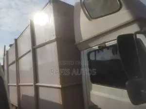 Neatly Used Nigerian Used Benz 810 Truck
