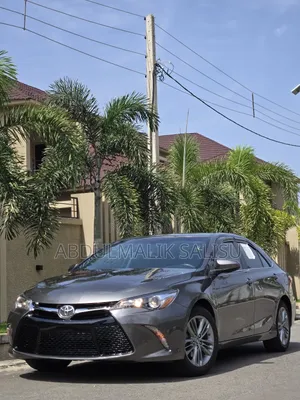 Toyota Camry 2015 Gray