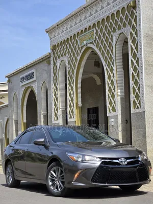 Toyota Camry 2015 Gray