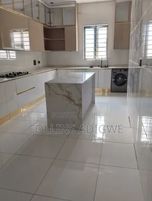 5bdrm Duplex in Harris Drive Vgc, Ajah for sale