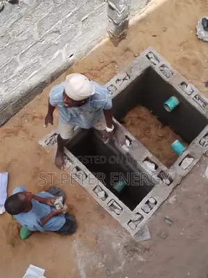 Modern Bio-Fill Toilet System — No Smell, No Evacuation Needed!