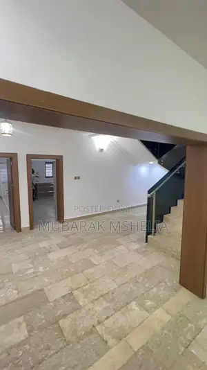 5bdrm Duplex in Gwarinpa for sale