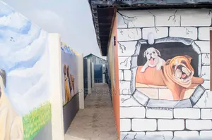 Pet Hotel/Dog Boarding