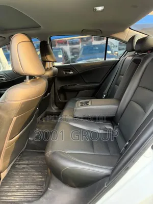 Honda Accord Touring V6 4dr Sedan FWD (3.5L 6cyl 6A) 2017 White