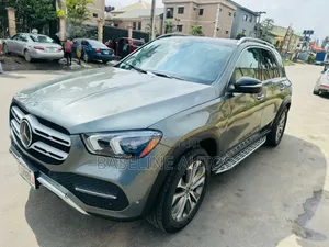Mercedes-Benz GLE-Class 2021