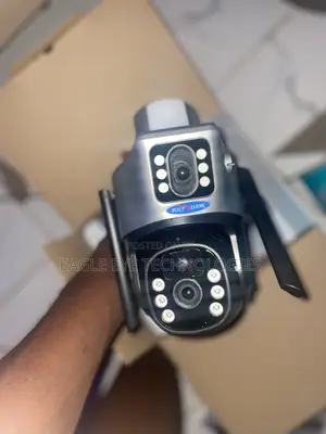 Poly Vision Dual Lens Solar Camera