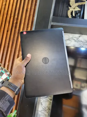 Laptop Dell Latitude 7400 8GB Intel Core I5 SSD 256GB