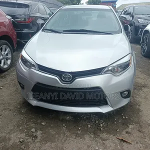Toyota Corolla L 4dr Sedan (1.8L 4cyl 4A) 2015 Silver