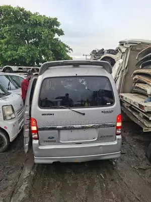 Suzuki APV Minibus 2008 Grey