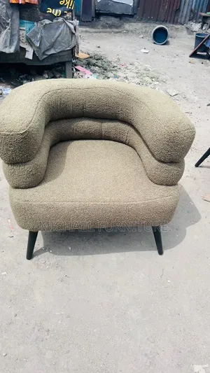 Armrest Designer Single Seater