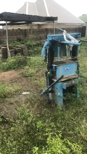 Concrete Block Machine and Pallets Available for Rent