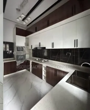 Deep Kitchen Cleaning