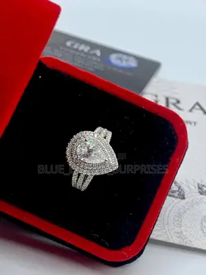 New In Vvs Engagement Proposal Ring