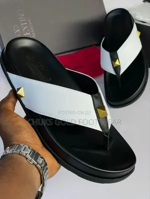  Step Up With Valentino Style