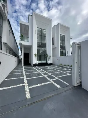 5bdrm Duplex in Ajah for sale