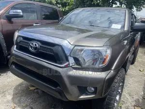 Toyota Tacoma TRD PRO V6 4dr Access Cab 4WD 6.1 ft. SB (4.0L 6cyl 6M)