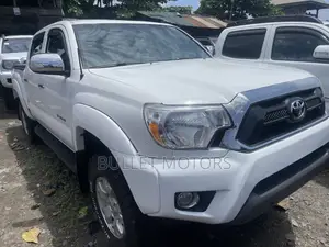 Toyota Tacoma TRD PRO V6 4dr Access Cab 4WD 6.1 ft. SB (4.0L 6cyl 5A)