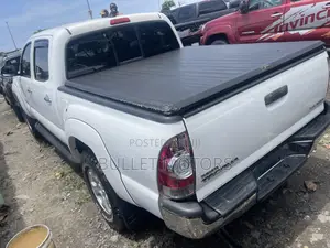 Toyota Tacoma TRD PRO V6 4dr Access Cab 4WD 6.1 ft. SB (4.0L 6cyl 5A)