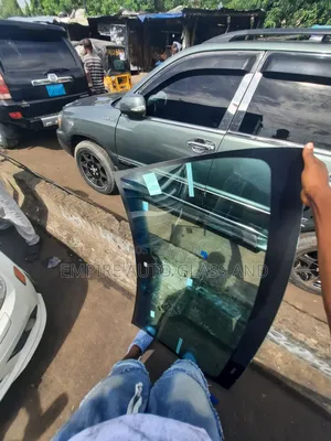 Front Windscreen for C300 2010 Model Available Now