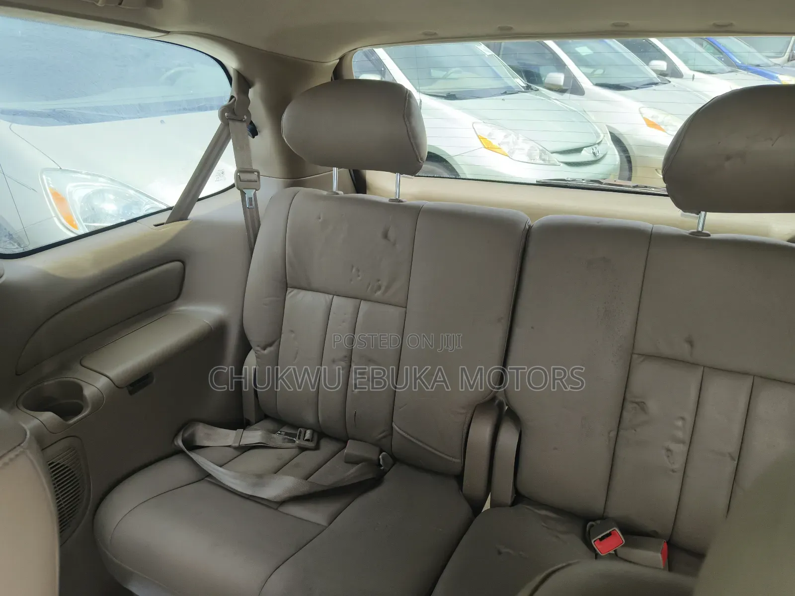 Toyota Sienna XLE & 1 hatch 2000 White