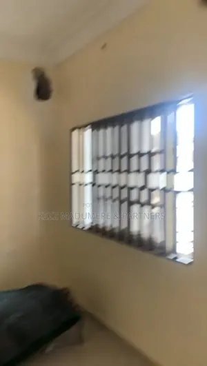 3bdrm Block of Flats in Iwofe Road Port for rent