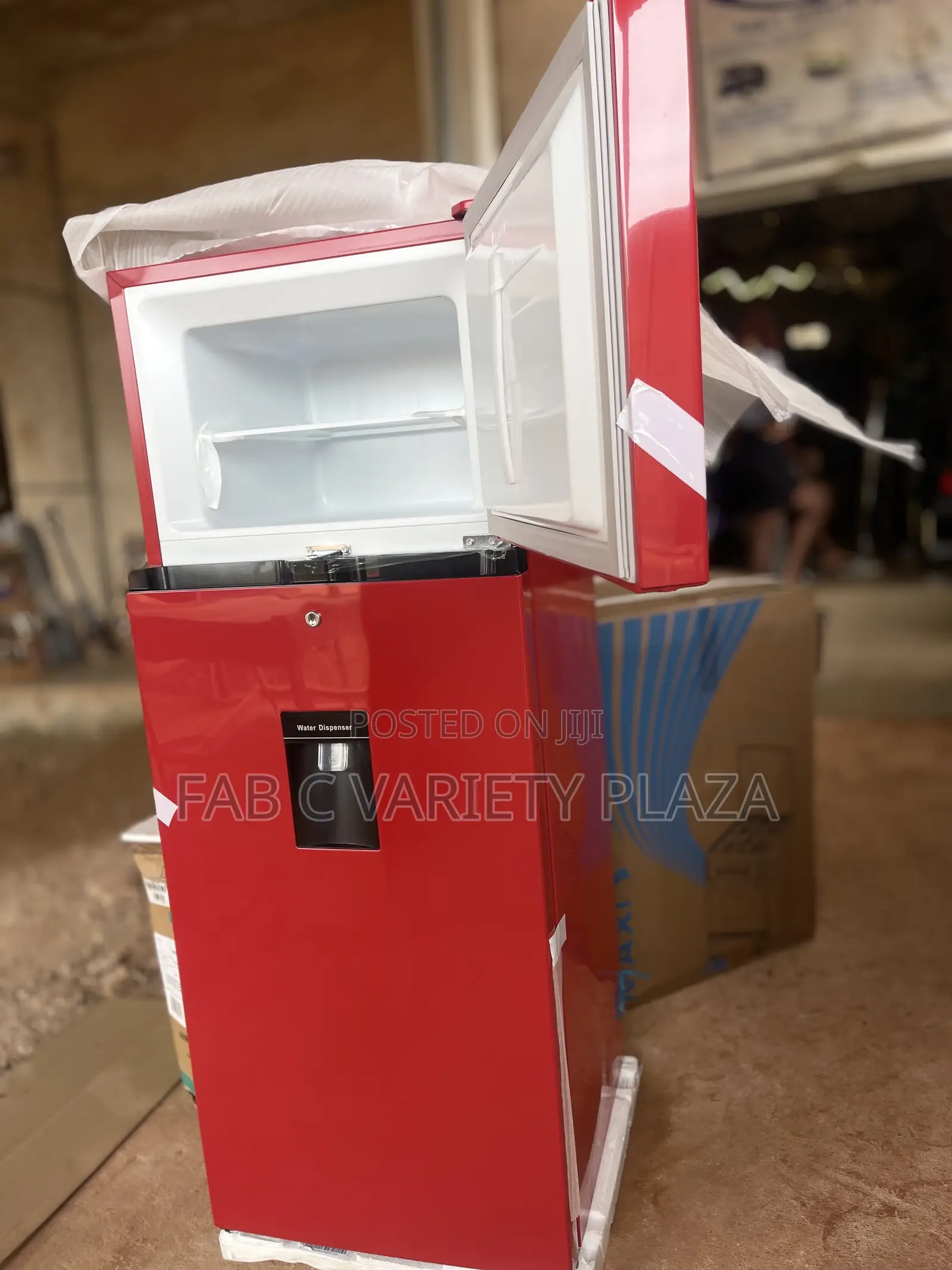Hisense Refrigerator With Water Dispenser