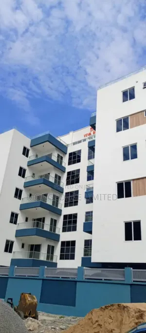 4bdrm Apartment in Ikate for sale