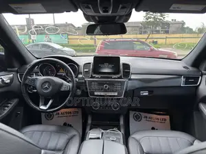 Mercedes-Benz GLE-Class 2016 Black