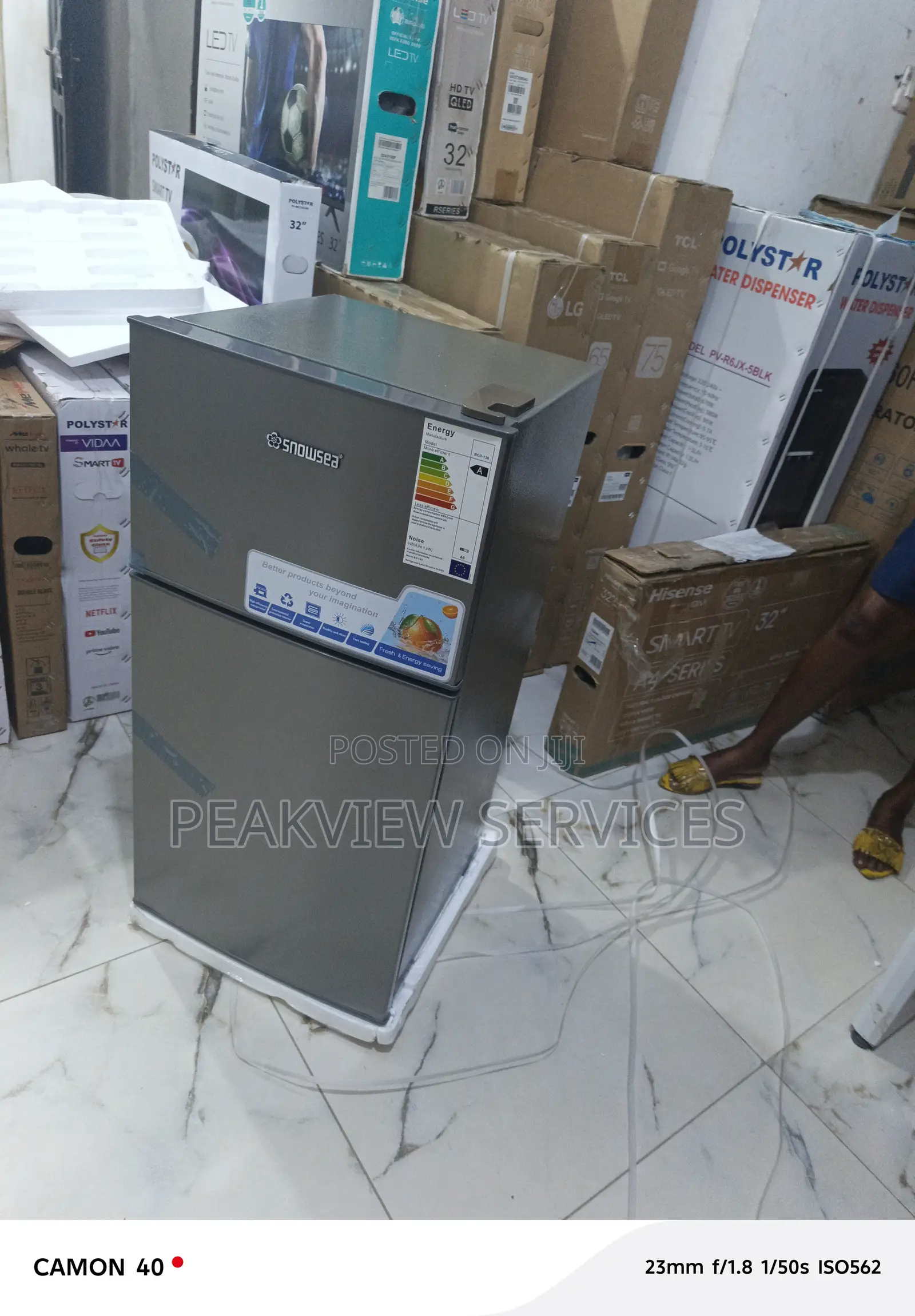 Snowsea BCD-136 Compact Refrigerator – Large Storage