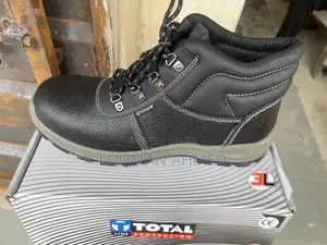 Total Safety Boot
